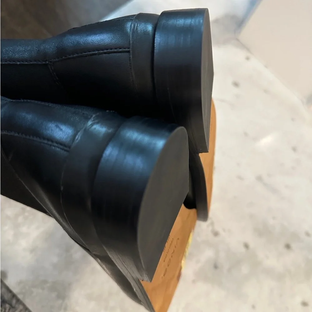 Vince Cecyl Leather Ankle Boots